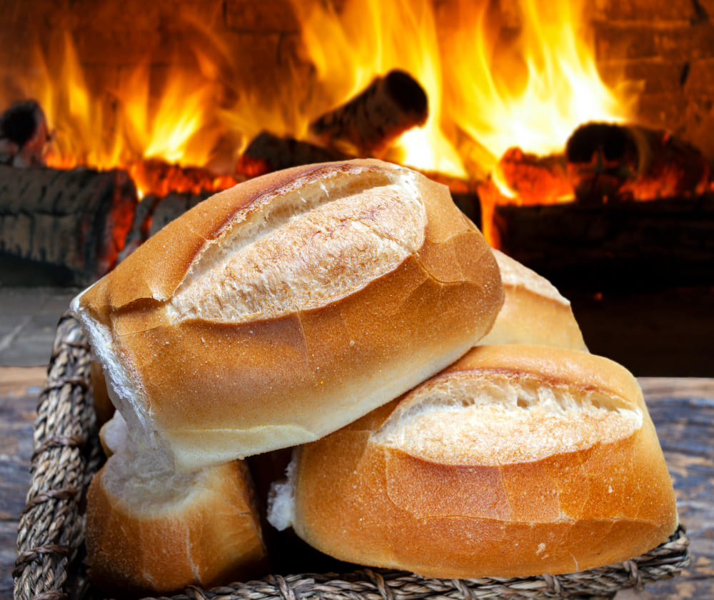 Tutto quello che devi sapere sulla cottura del pane nel forno a legna